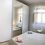 La Perla Casa Iside Appartement *