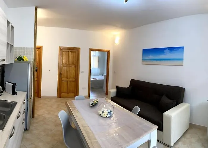 La Perla Casa Iside Con 2 Camere, Giardino Privato * Nulvi