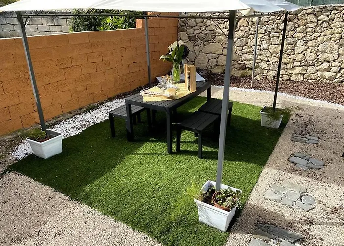 Apartman La Perla Casa Iside Con 2 Camere, Giardino Privato *